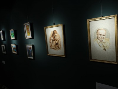 Wernisaż wystawy - BARWNIE - 11.07.2025-DSCF5567.jpg