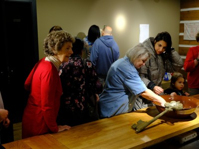 Wieczór andrzejkowy w Etnocentrum 29.11.2025-DSCF6427.jpg